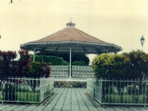 Paseo por Mexico Venustiano Carranza Kiosk